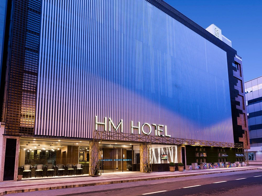 Fachada do hotel